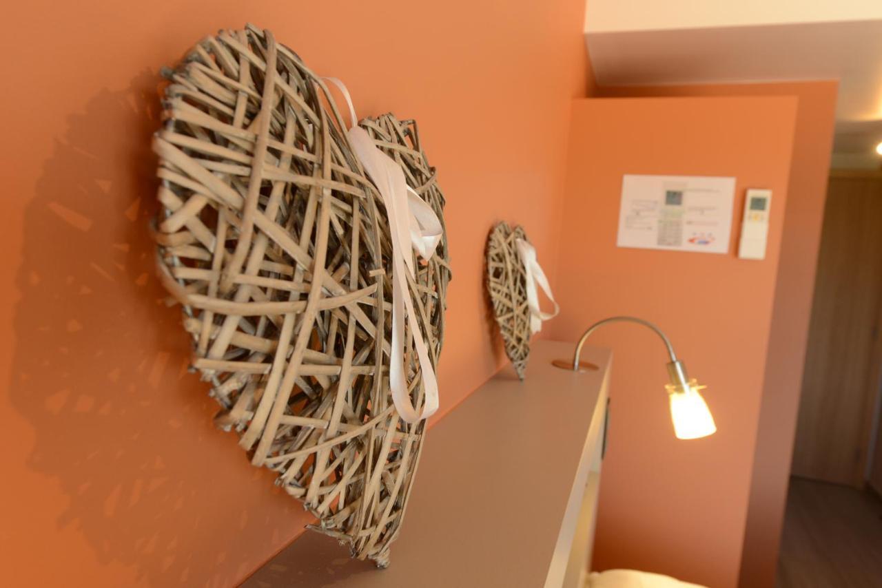 Les Coteaux Du Vinave Bed & Breakfast Herve Exterior photo